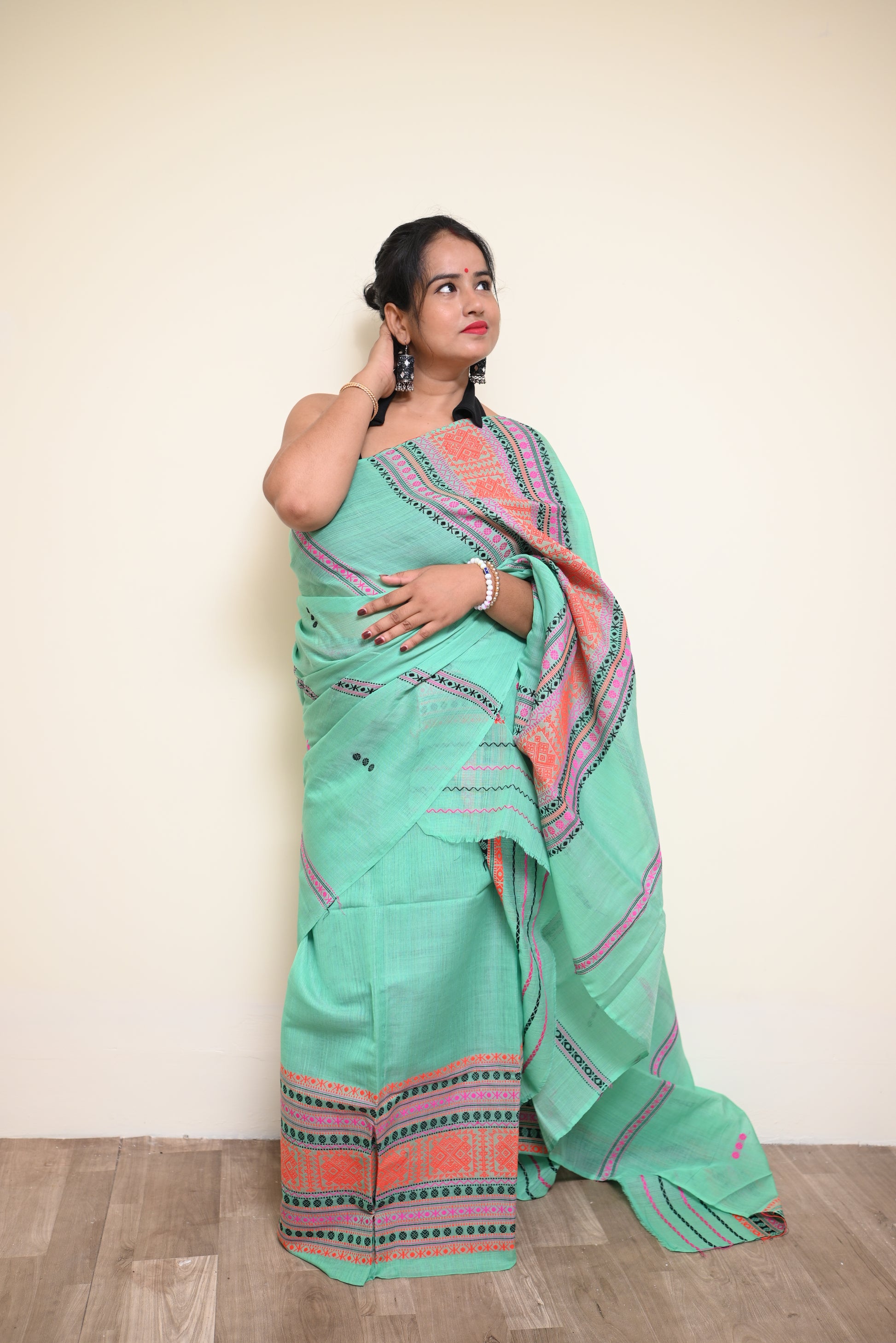 Mint Elegance – Semi Nuni Mekhela Sador with Woven Tribal Borders (With Unstitched Blouse Piece)
