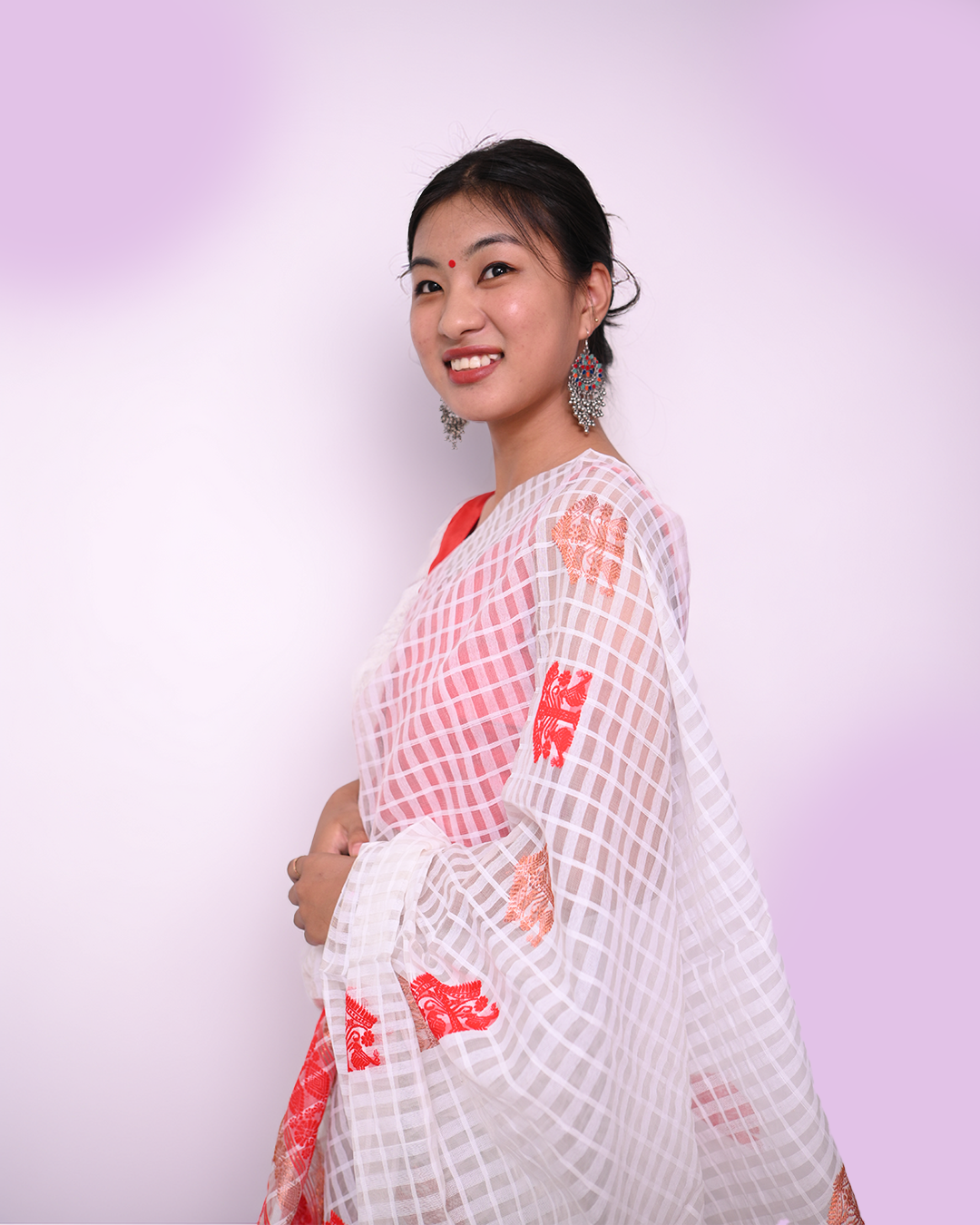 Handcrafted Off-White Checkered Pattern Kesapat Cotton Mekhela Sador with Unstitched Blouse Piece