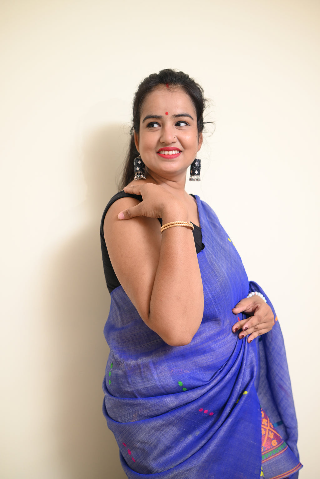 Royal Bloom – Semi Nuni Mekhela Sador with Multicolour Buta Motifs (Ready to Wear)
