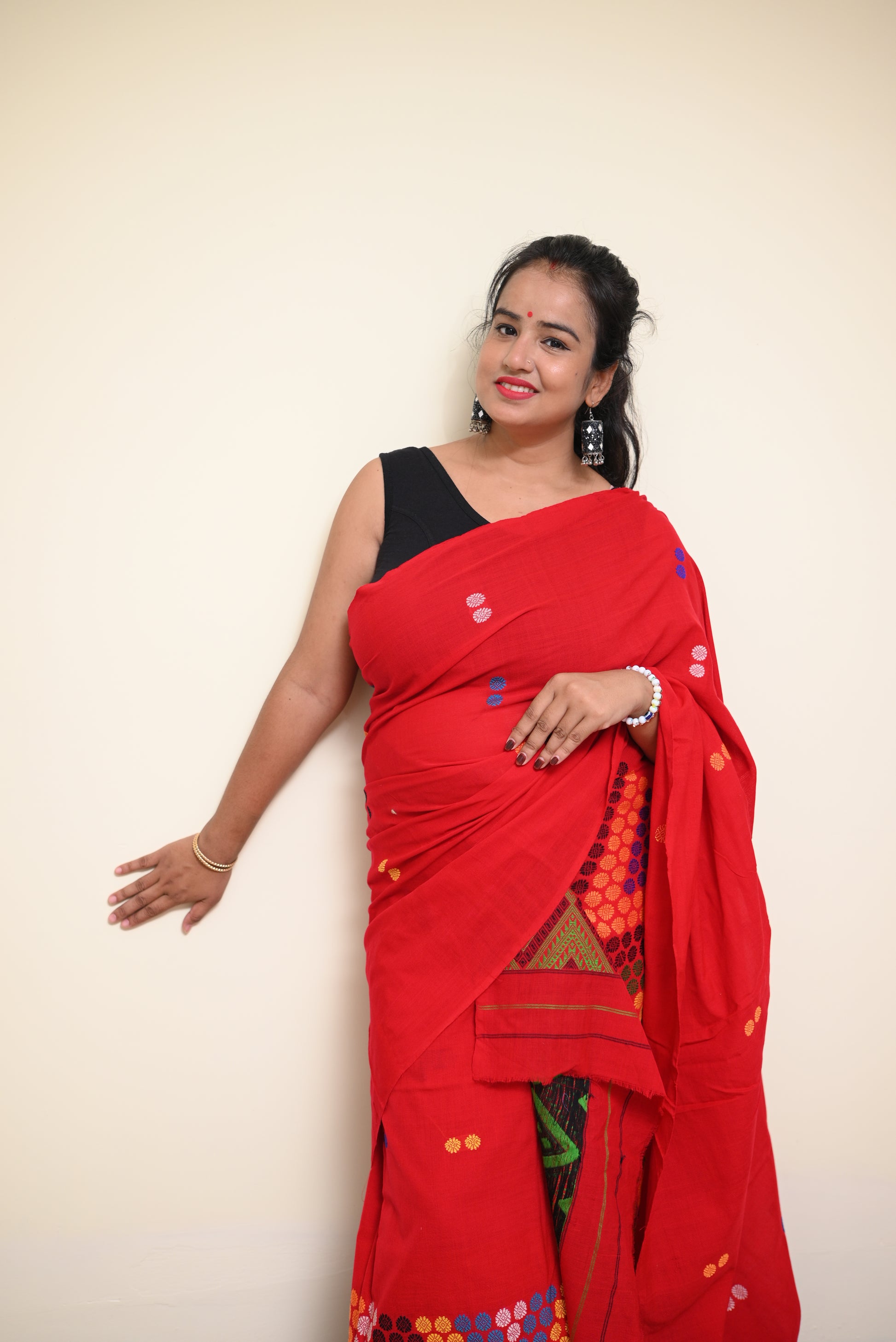 Ready to Wear – Handcrafted Red Padmini Cotton Mekhela Sador with Missing Jura Motifs &amp; Unstitched Blouse