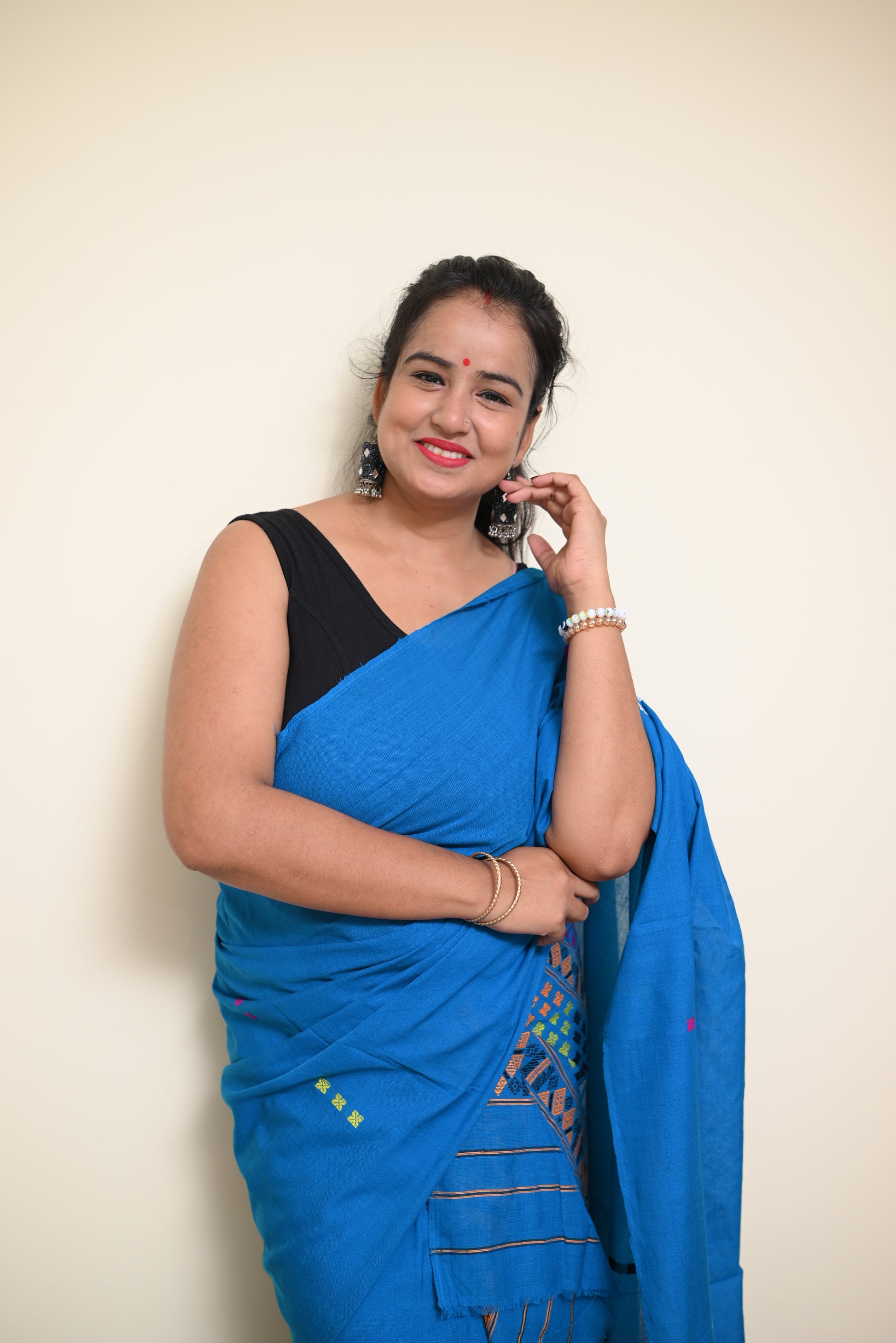 Ready to Wear – Handcrafted Blue Padmini Cotton Mekhela Sador with Missing Jura Motifs &amp; Unstitched Blouse