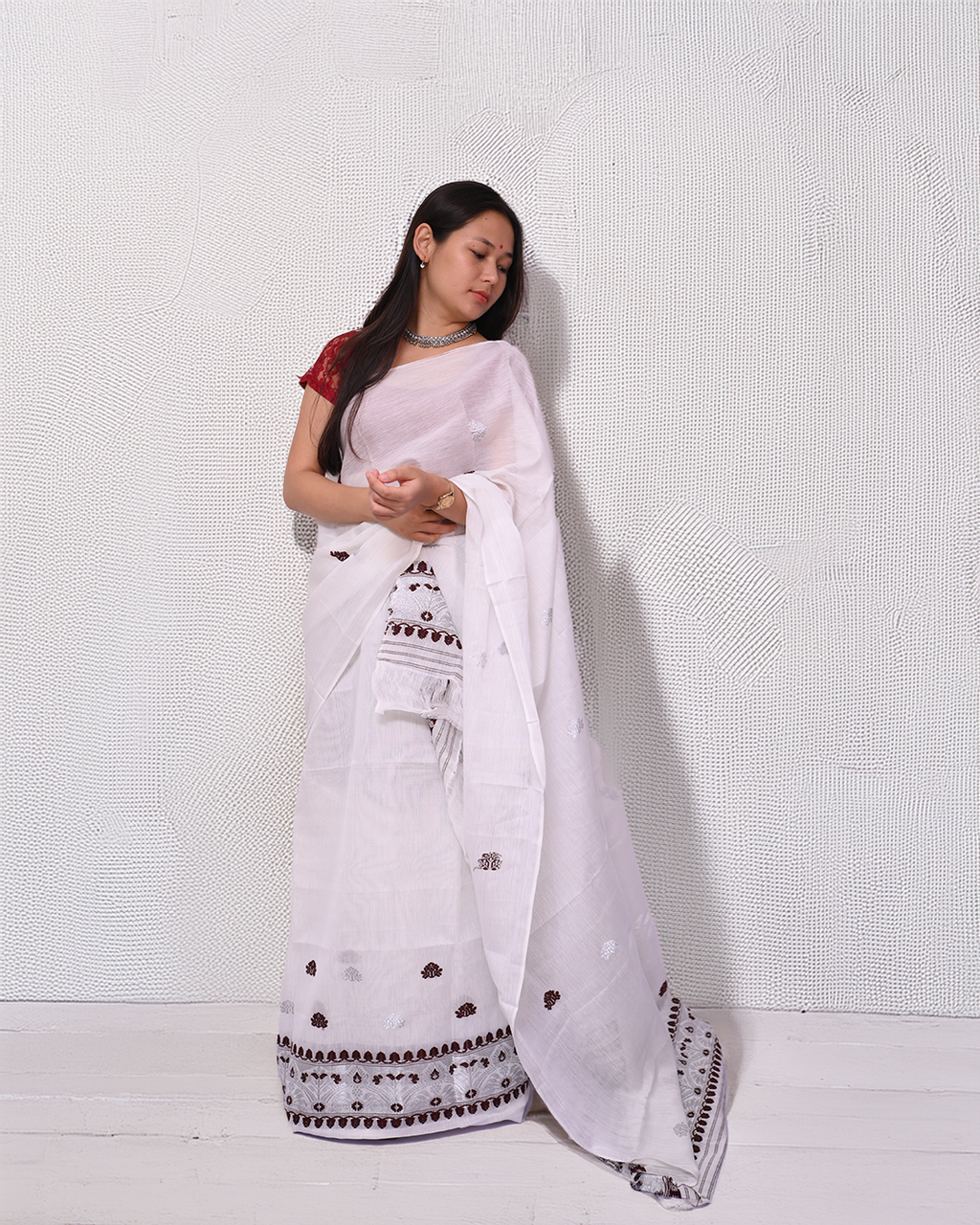 Handcrafted Off-White Nooni Cotton Mekhela Sador with Unstitched Blouse Piece