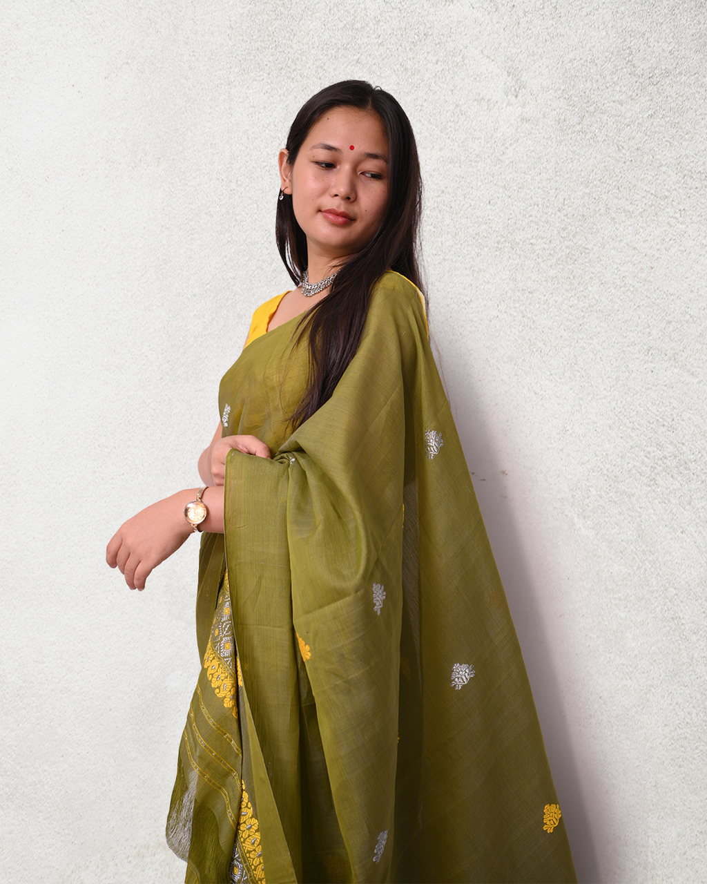 Handcrafted Bottle Green Nooni Cotton Mekhela Sador with Unstitched Blouse Piece