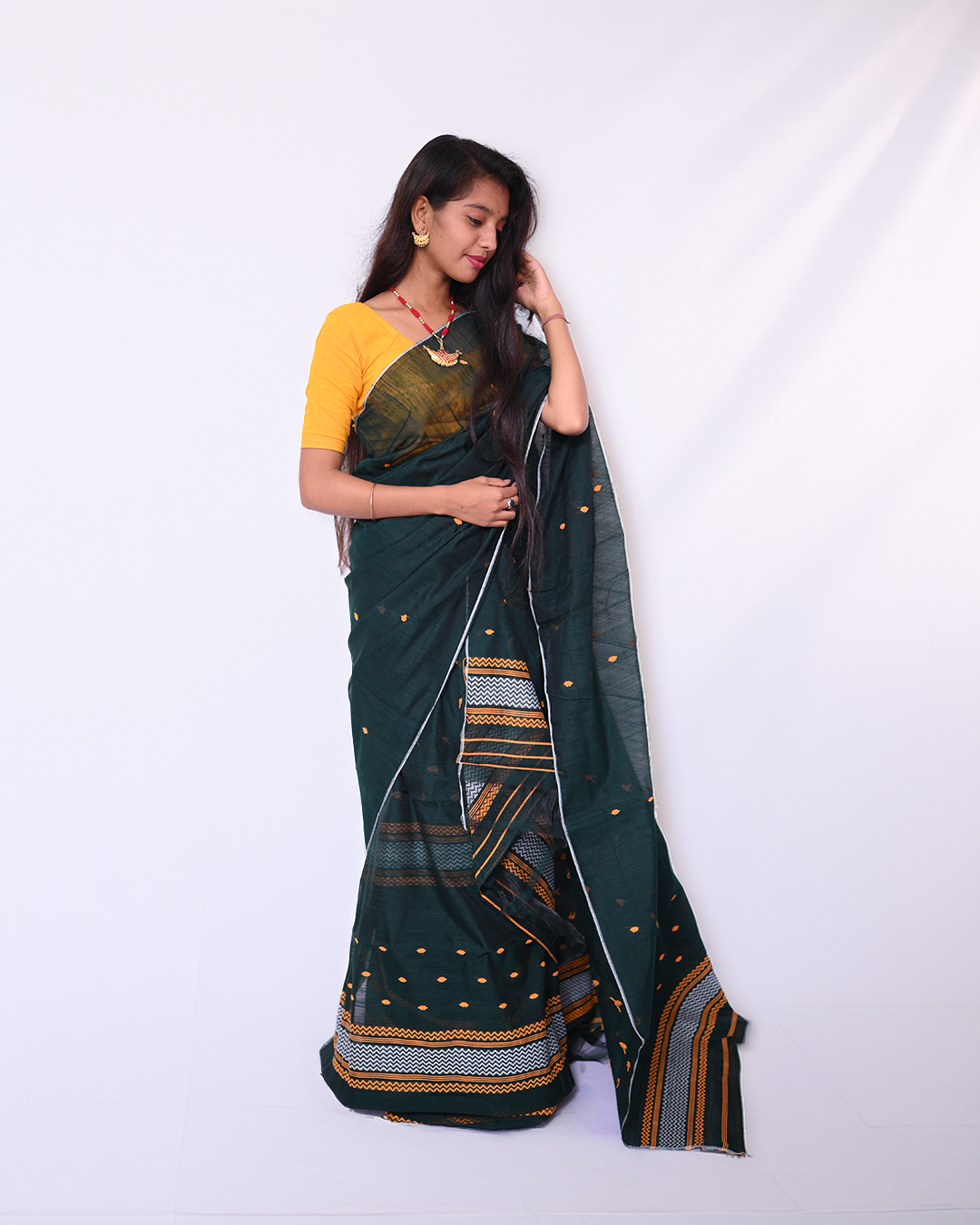 Handcrafted Dark Green Staple Cotton Mekhela Sador with Unstitched Blouse Piece