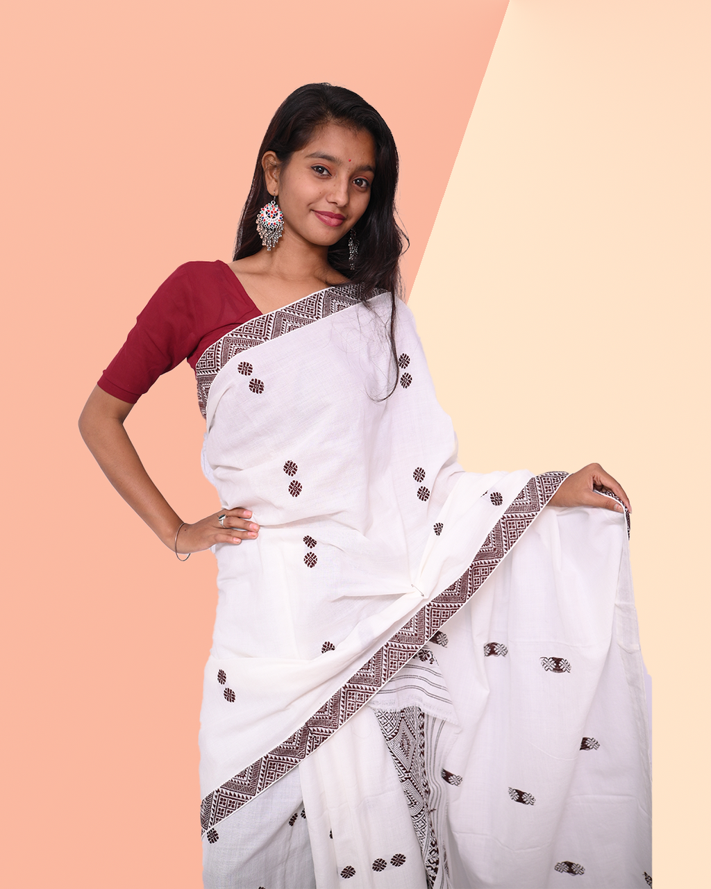 Handcrafted White Padmini Cotton Mekhela Sador with Unstitched Blouse Piece