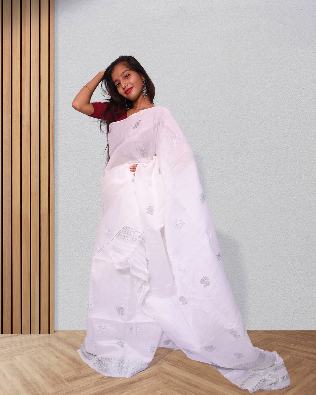 Handcrafted White Colored Kesapat Cotton Mekhela Sador with Unstitched Blouse Piece
