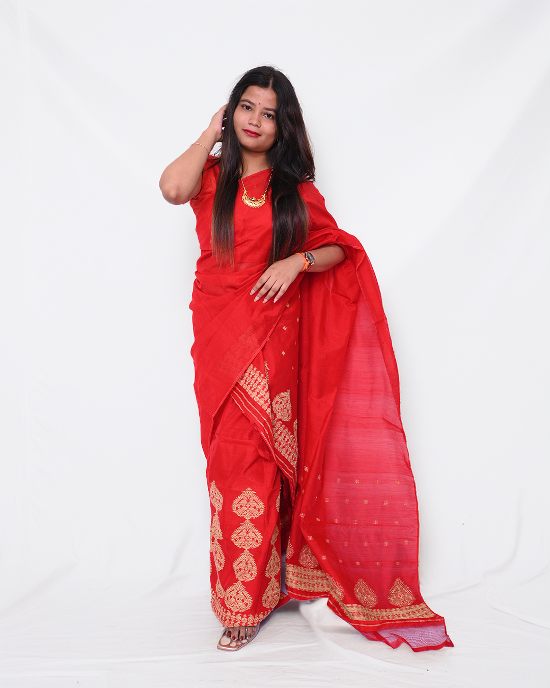 Handcrafted Dark Red Staple Cotton Mekhela Sador with Unstitched Blouse Piece