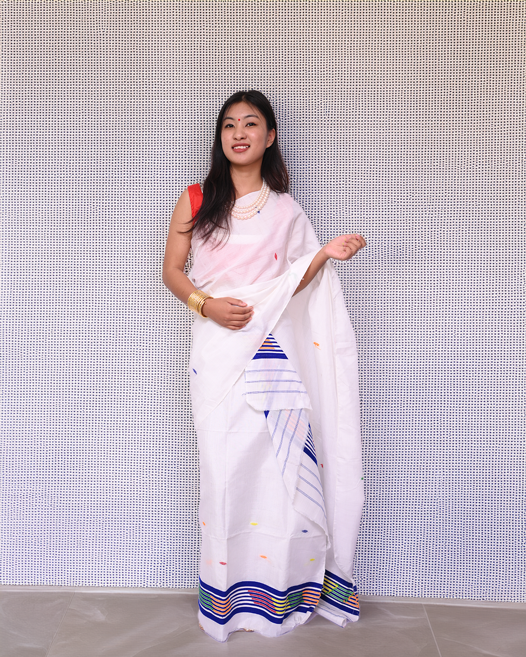 Handcrafted Ivory White Dhulai Pat Mising Mekhela Sador – Ready-to-Wear Edition withUnstitched Blouse Piece